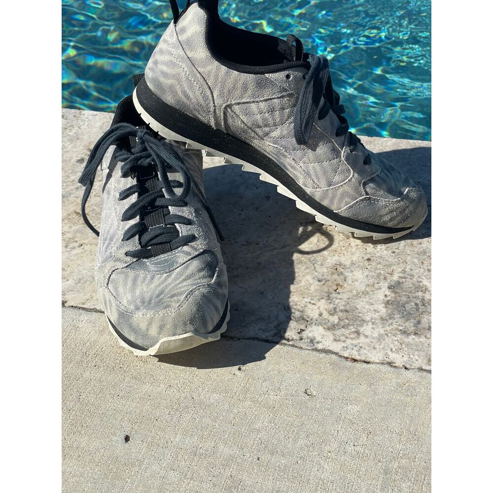 Merrell Women's Alpine Tie-Dye suede sneaker running 8.5